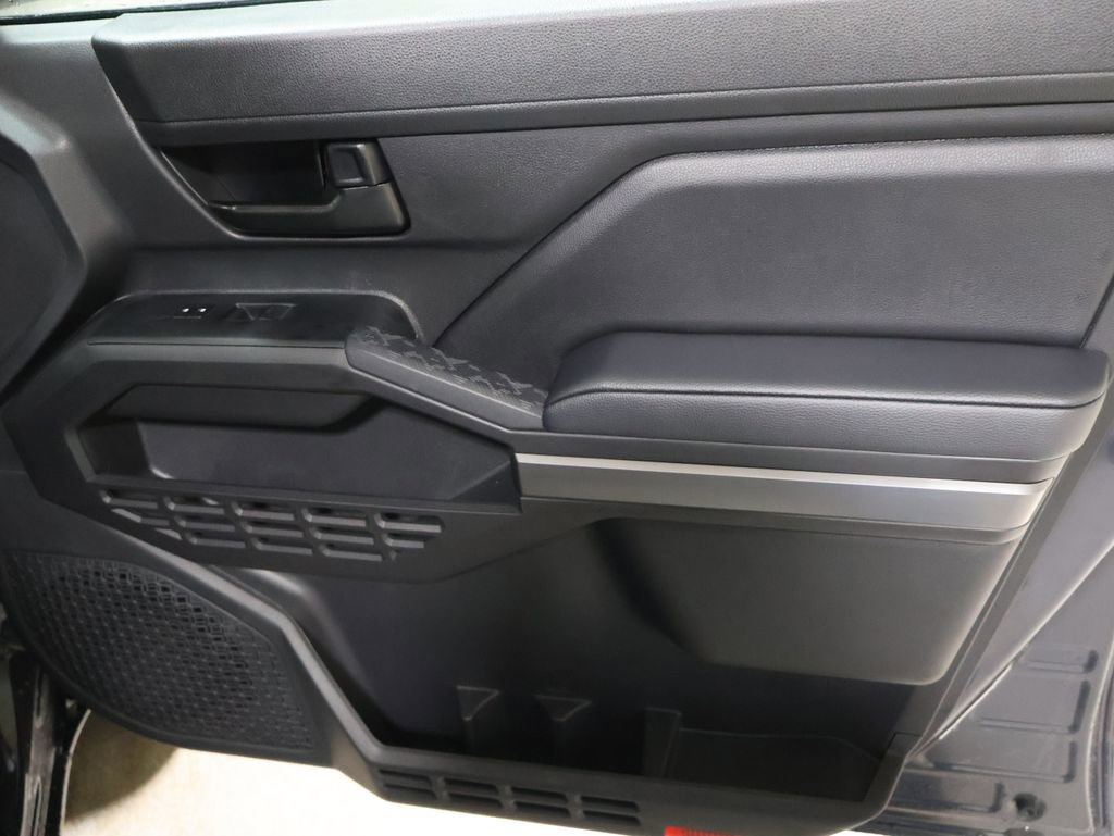 New 2026 Toyota Tacoma SR5 AWD/4WD image 17