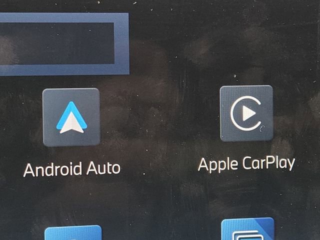 Used 2024 BMW X7 xDrive40i w/ Premium Package image 7