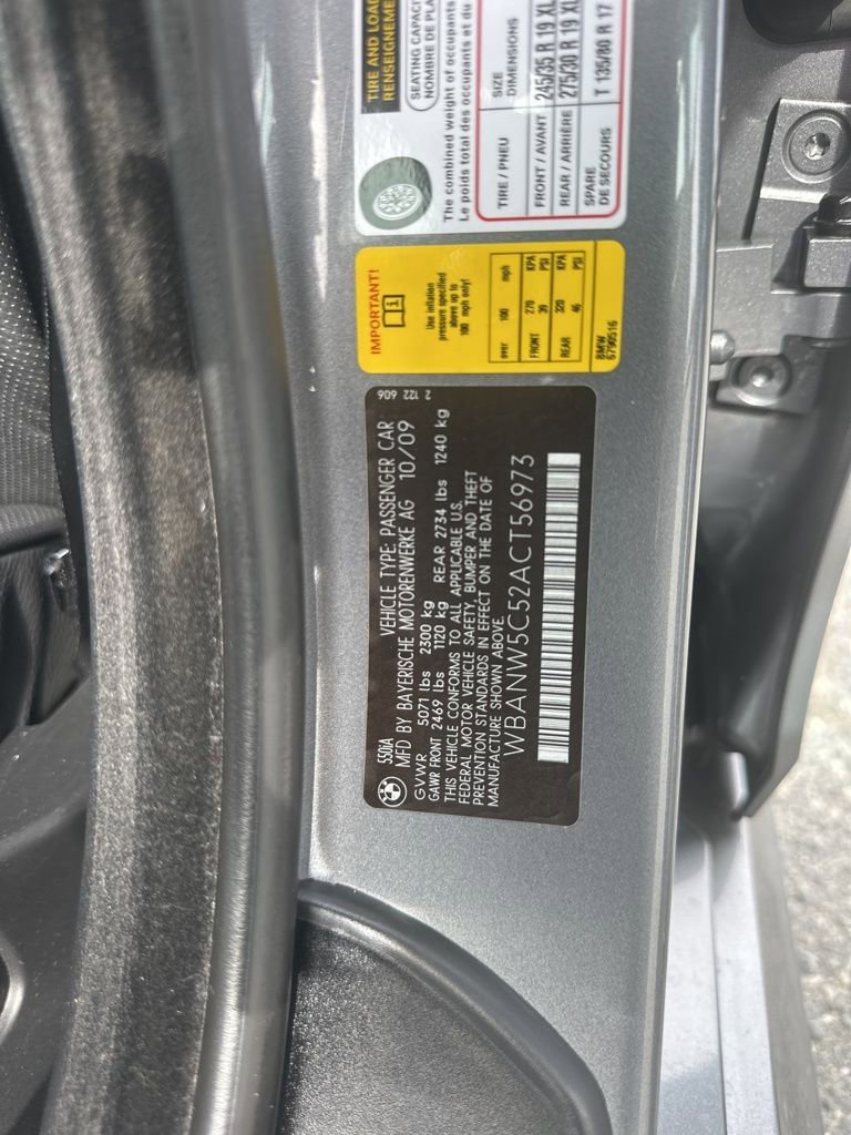 Used 2010 BMW 550i Sedan image 35