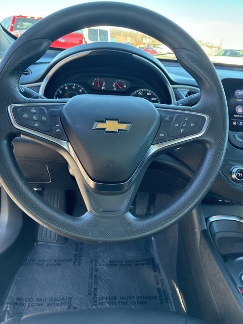 Used 2025 Chevrolet Malibu LT image 15