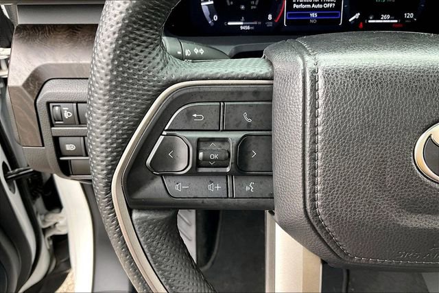 Used 2024 Toyota Tacoma Limited w/ Limited Package (LT) AWD/4WD image 10