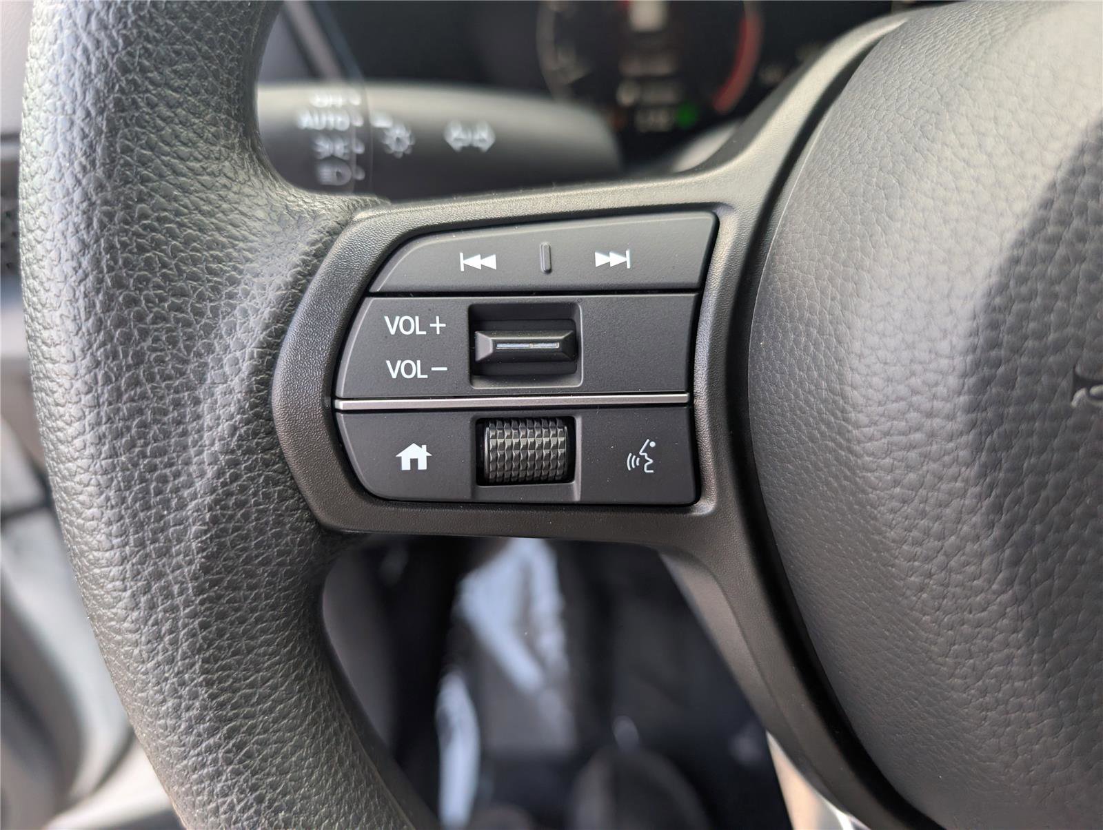 Used 2026 Honda CR-V LX image 18