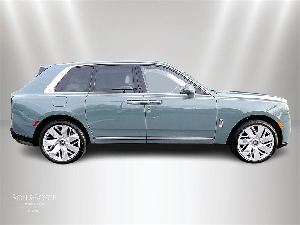 New 2026 Rolls-Royce Cullinan image 13