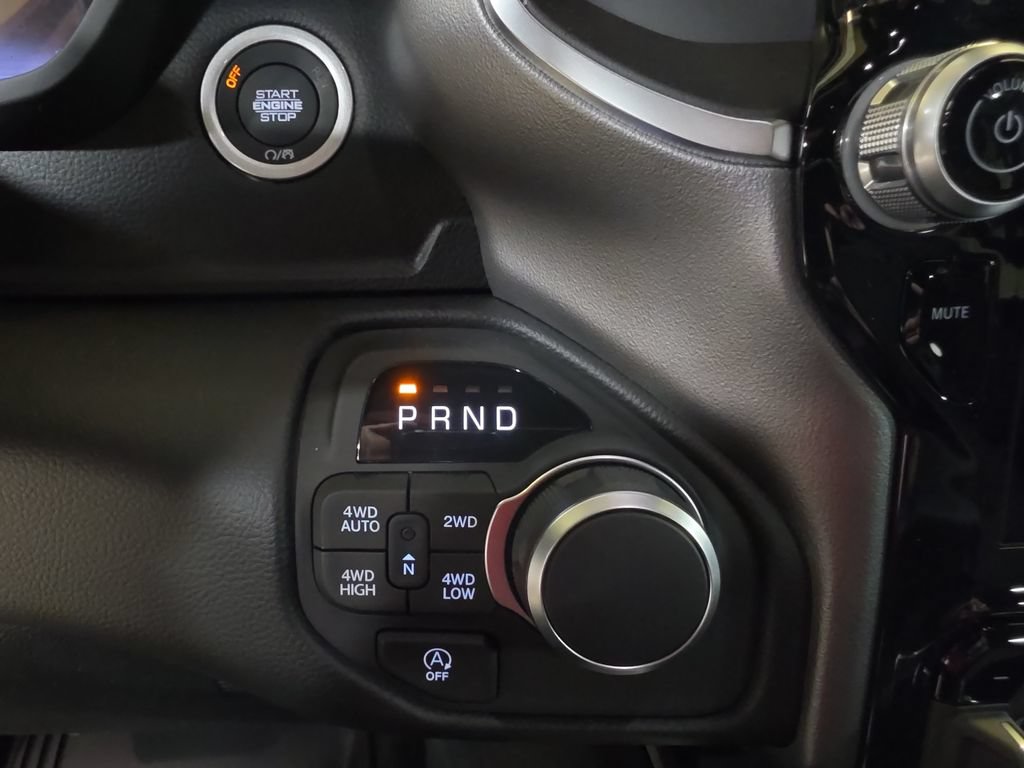 New 2027 RAM 1500 4x4 Crew Cab image 22