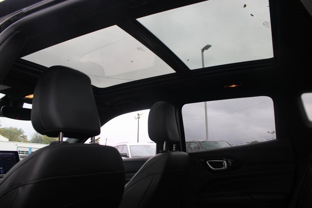 Certified 2022 Jeep Compass High Altitude image 10