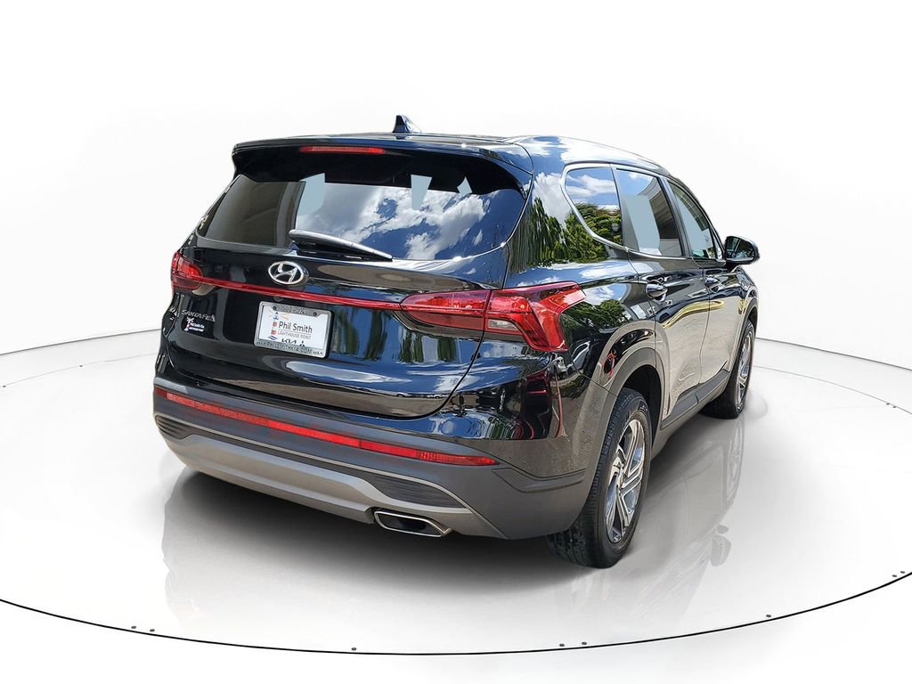 Used 2023 Hyundai Santa Fe SE w/ Cargo Package FWD image 6