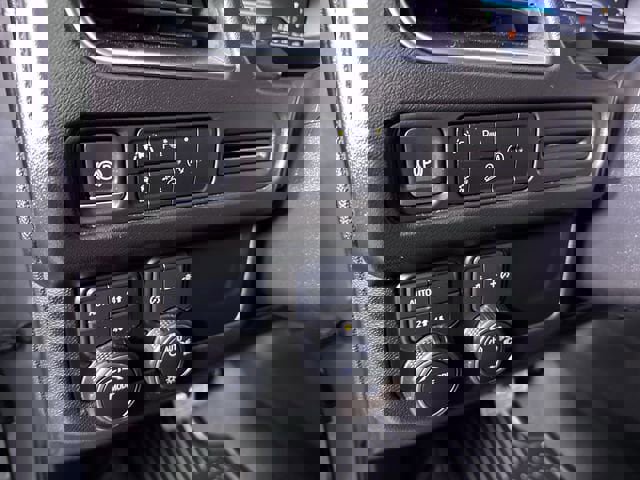 Used 2024 Chevrolet Tahoe Premier image 36