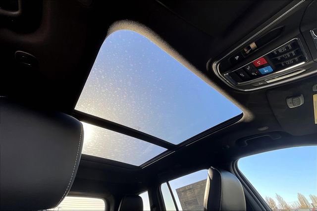 New 2024 Jeep Grand Cherokee Limited w/ Black Appearance Package image 25