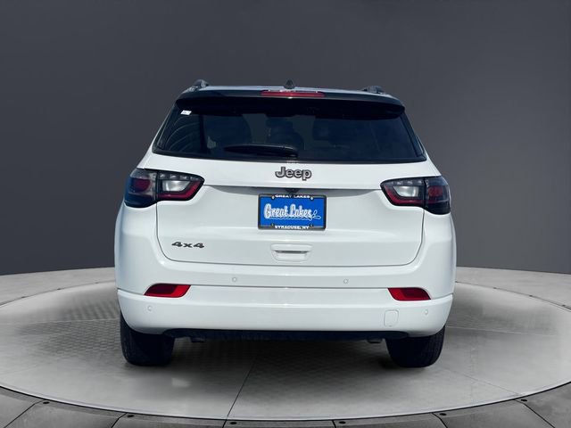 Used 2025 Jeep Compass Limited w/ High Altitude Package image 4