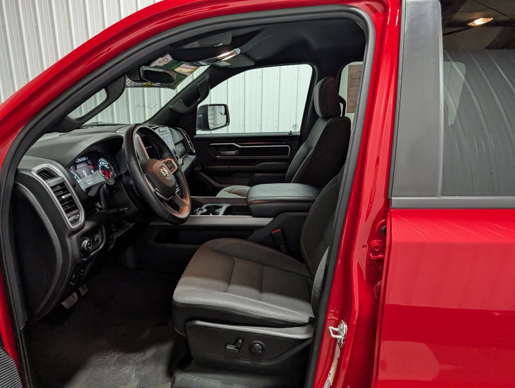 Used 2023 RAM 1500 Big Horn AWD/4WD image 15