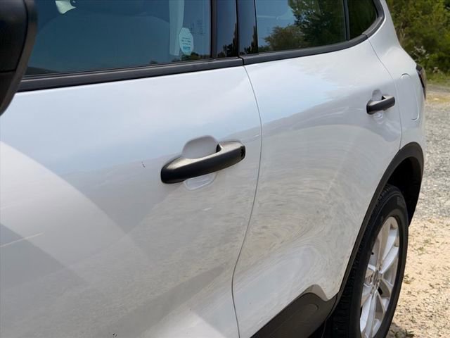 Used 2022 Ford Escape S AWD/4WD image 7