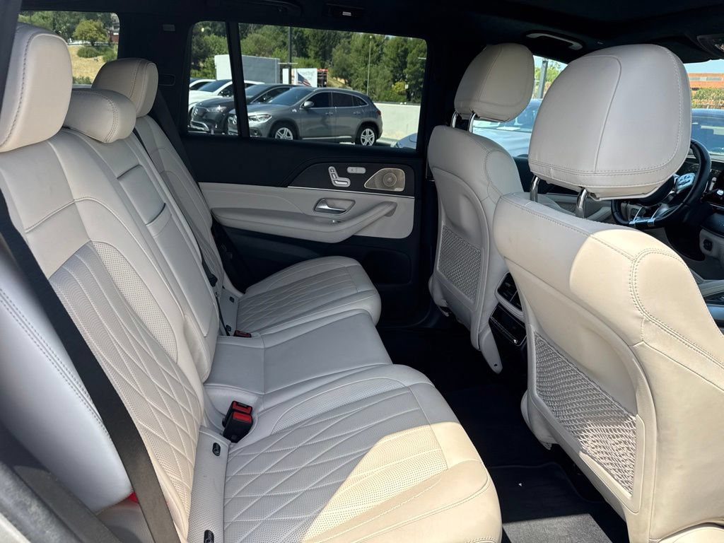 Used 2023 Mercedes-Benz GLS 63 AMG 4MATIC image 7