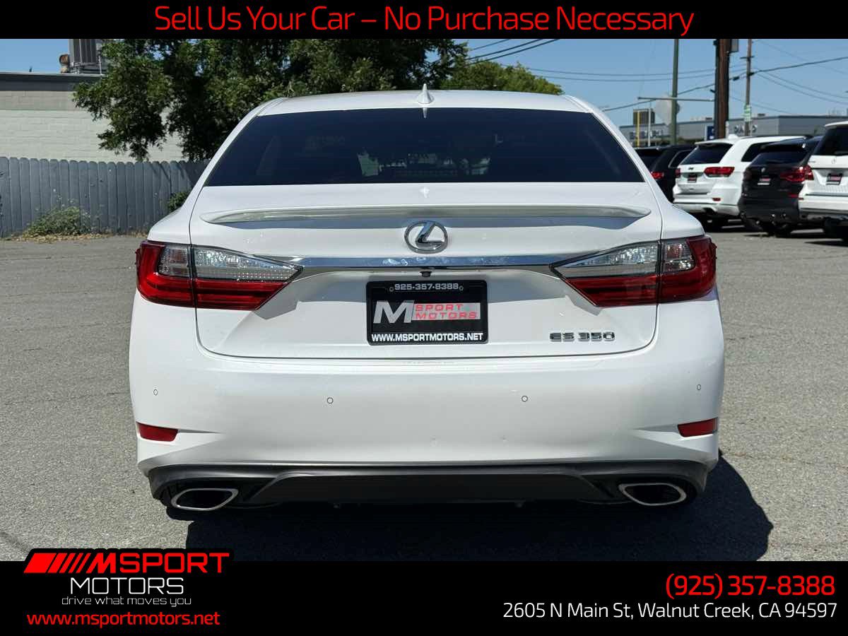 Used 2016 Lexus ES 350 w/ Luxury Package w/Wood Trim FWD image 11