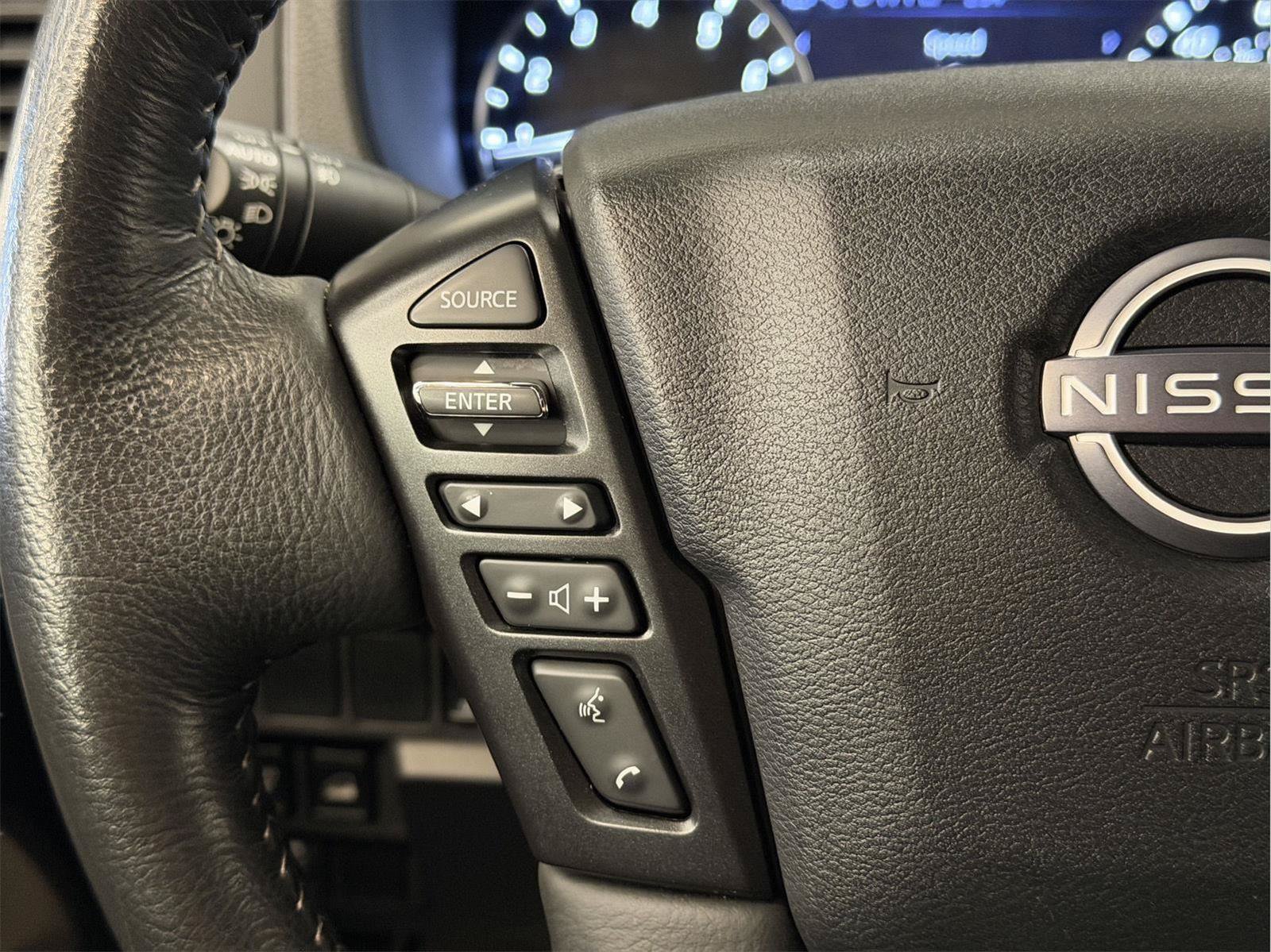 Used 2024 Nissan Frontier SV w/ SV Convenience Package AWD/4WD image 15