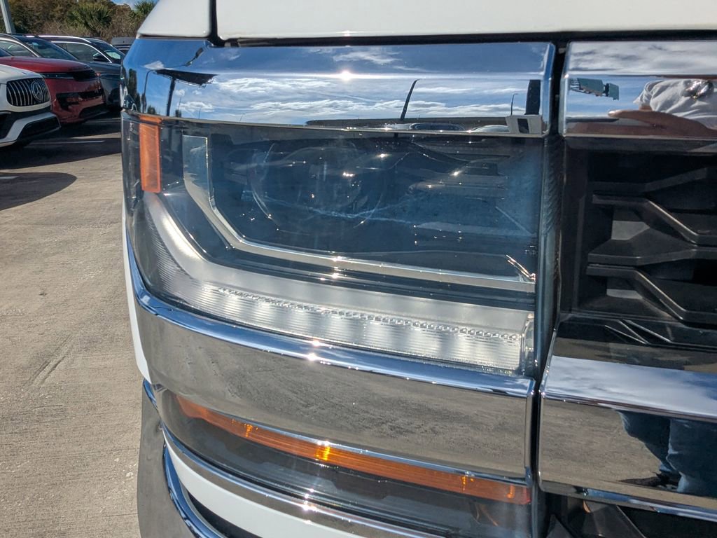 Used 2019 Chevrolet Silverado 1500 LT w/ All Star Edition image 22