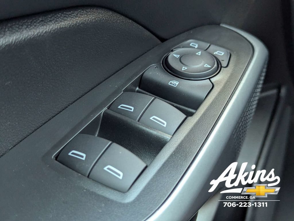 New 2026 Chevrolet Trax RS w/ Sunroof Package FWD image 24