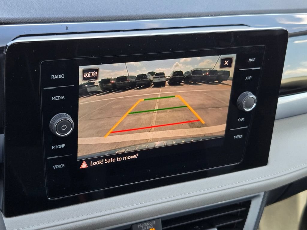 New 2026 Volkswagen Taos SEL AWD/4WD image 10
