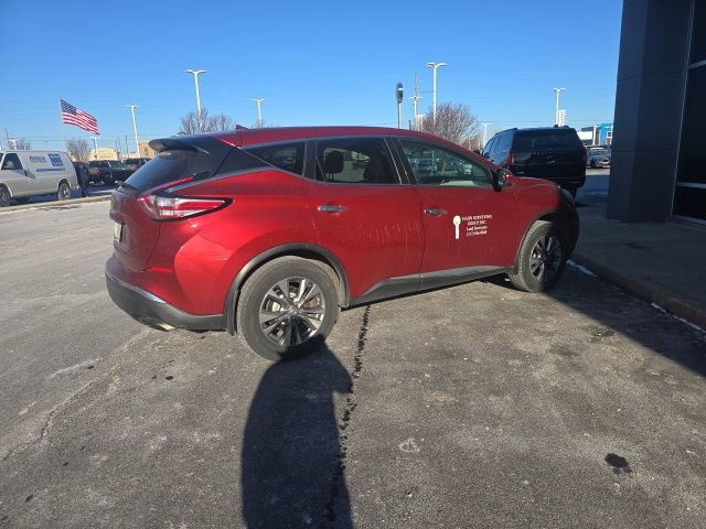 Used 2015 Nissan Murano S image 3
