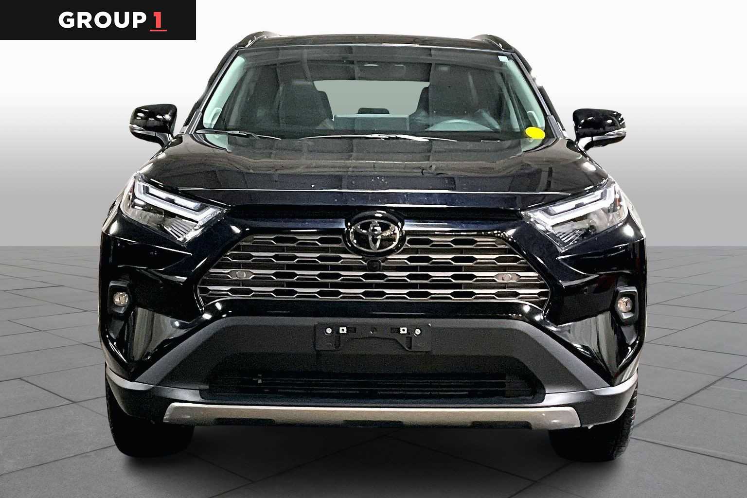 Certified 2025 Toyota RAV4 Limited w/ Advanced Technology Package image 4