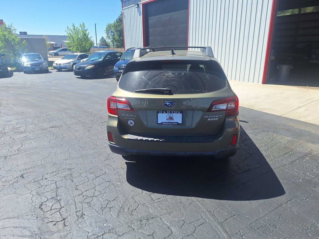 Used 2017 Subaru Outback 2.5i Limited AWD/4WD image 7