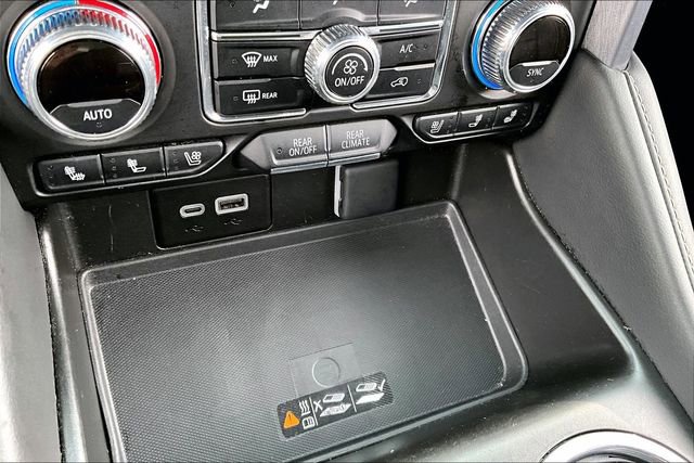 Used 2024 GMC Yukon SLT image 15