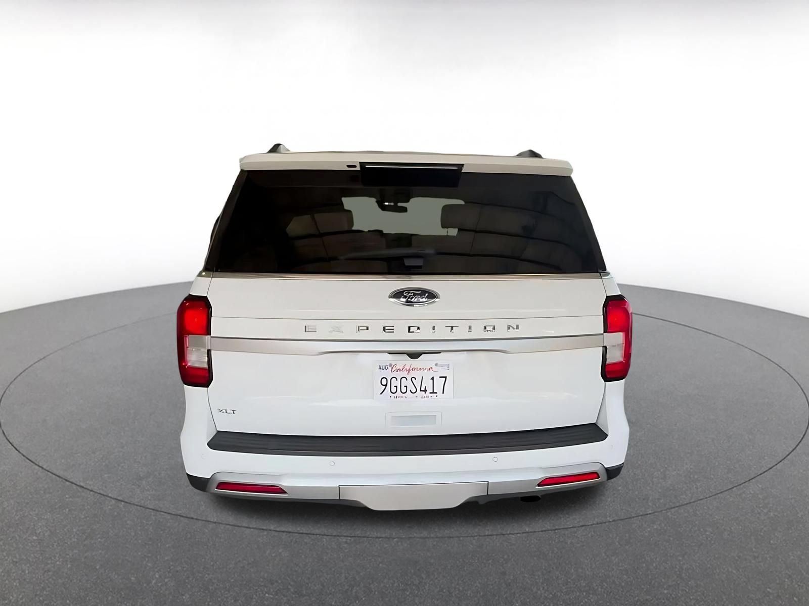 Used 2023 Ford Expedition XLT RWD image 12