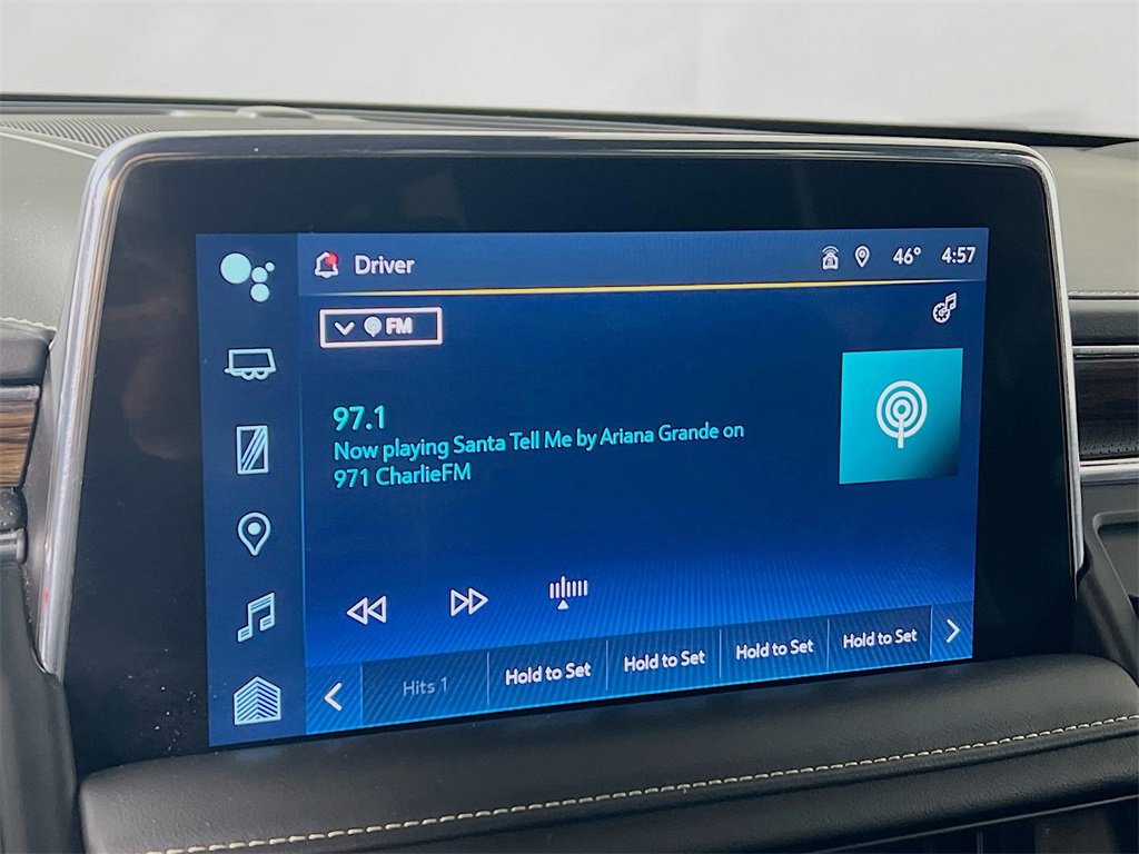 Used 2023 Chevrolet Suburban Premier image 14