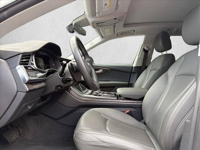 Used 2021 Audi Q8 Premium Plus w/ Premium Plus Package AWD/4WD image 12