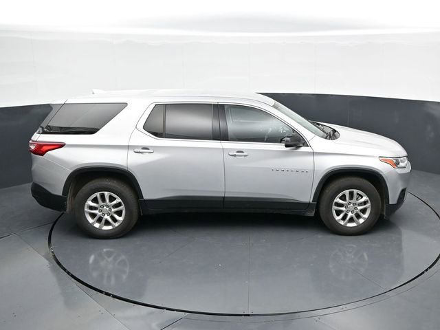Used 2021 Chevrolet Traverse LS FWD image 32