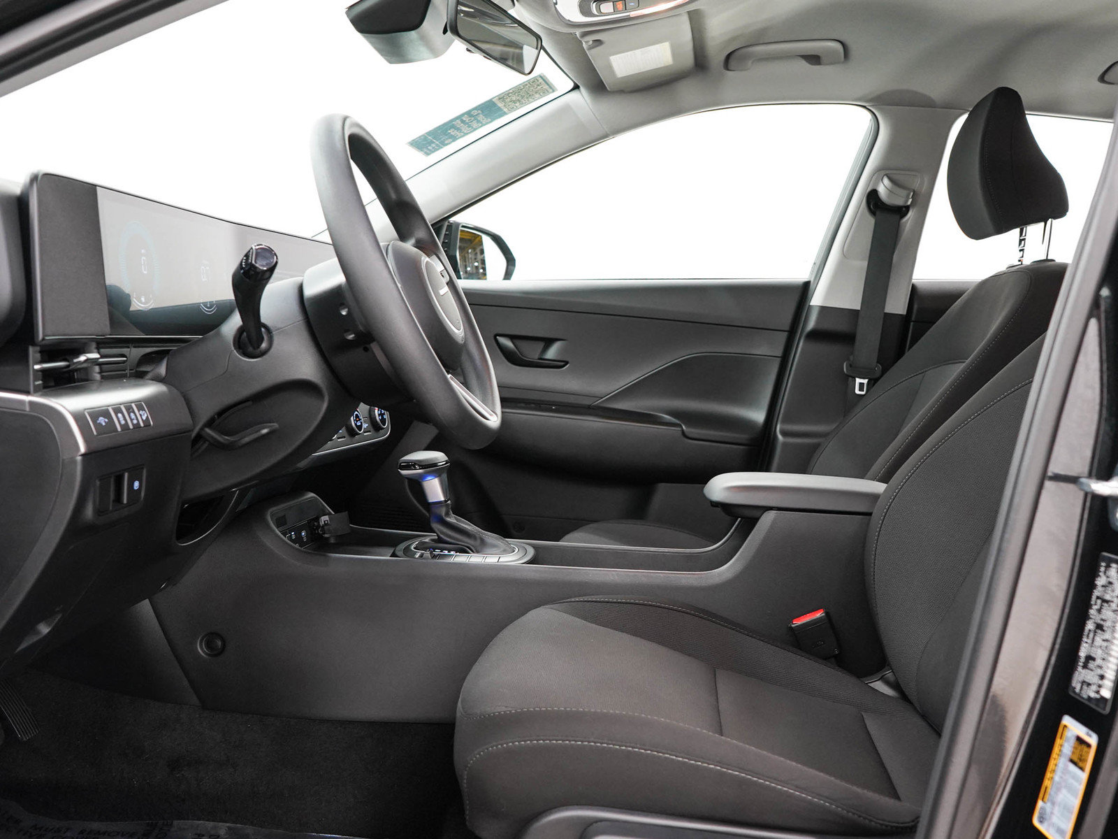 Certified 2024 Hyundai Kona SE FWD image 21