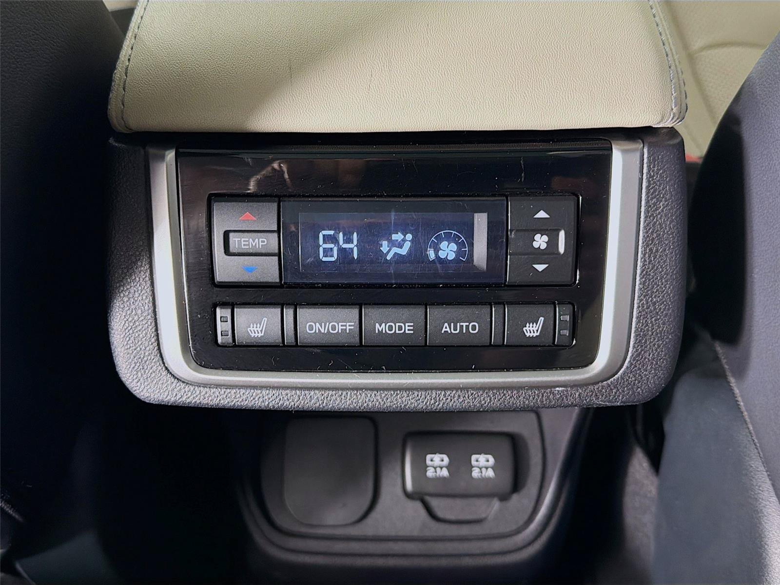Used 2021 Subaru Ascent Limited w/ Technology Package AWD/4WD image 29