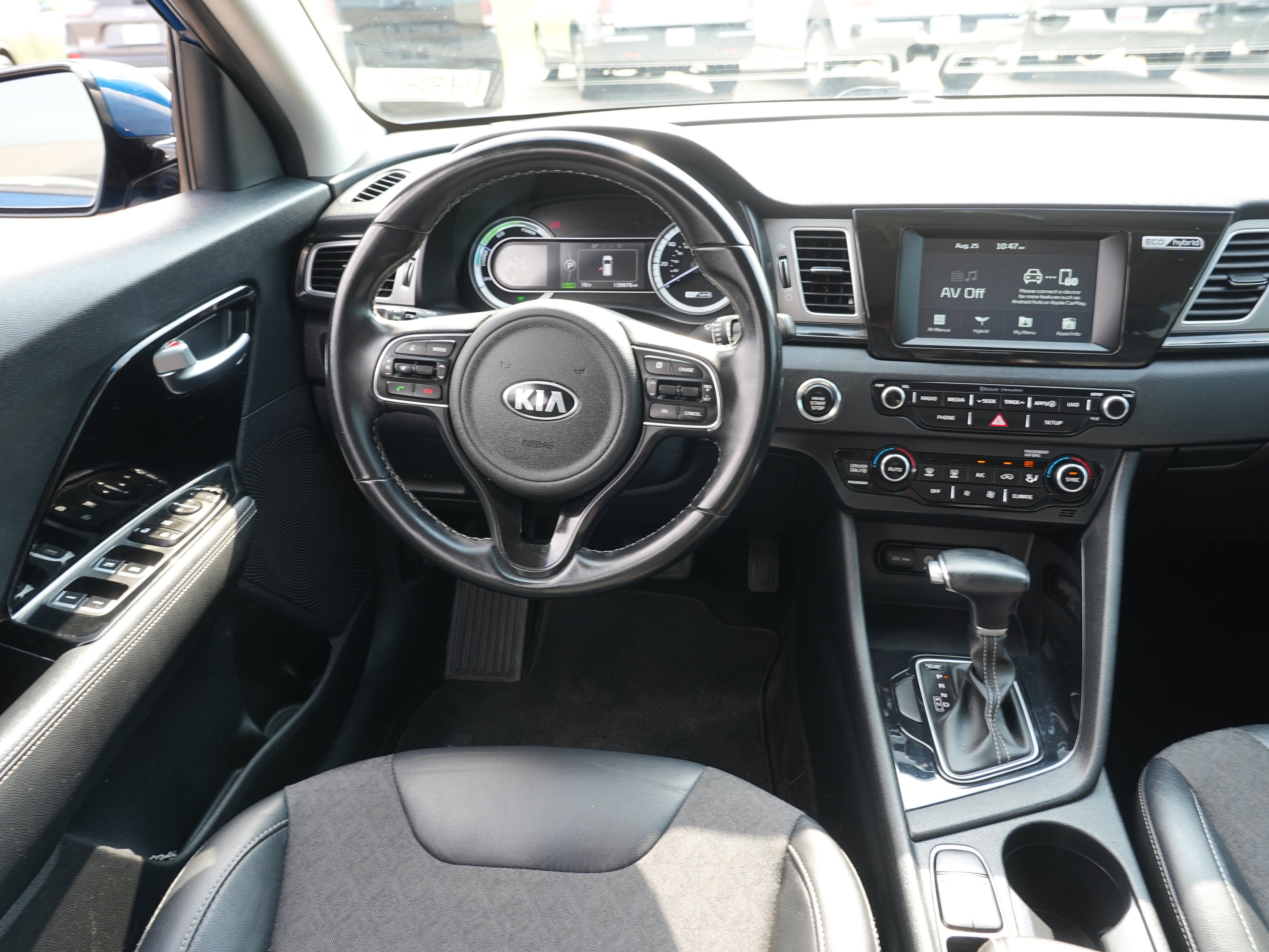 Used 2019 Kia Niro EX FWD image 20