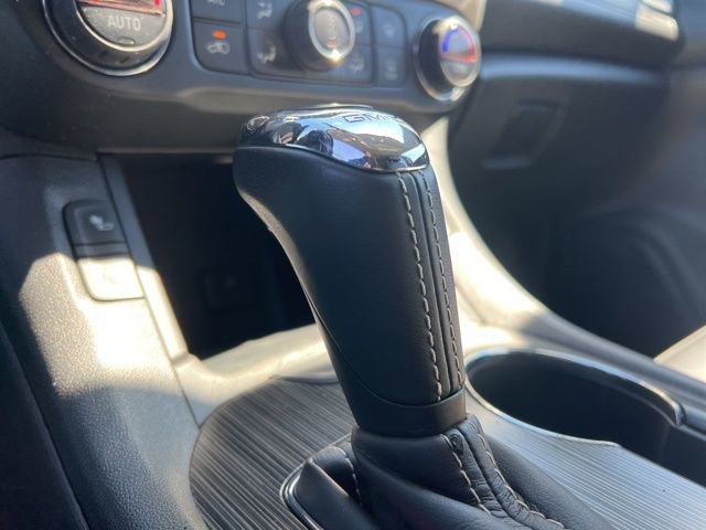 Used 2019 GMC Acadia SLT image 25