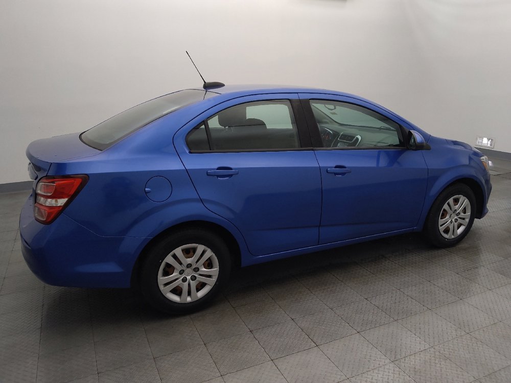 Used 2017 Chevrolet Sonic LS image 10
