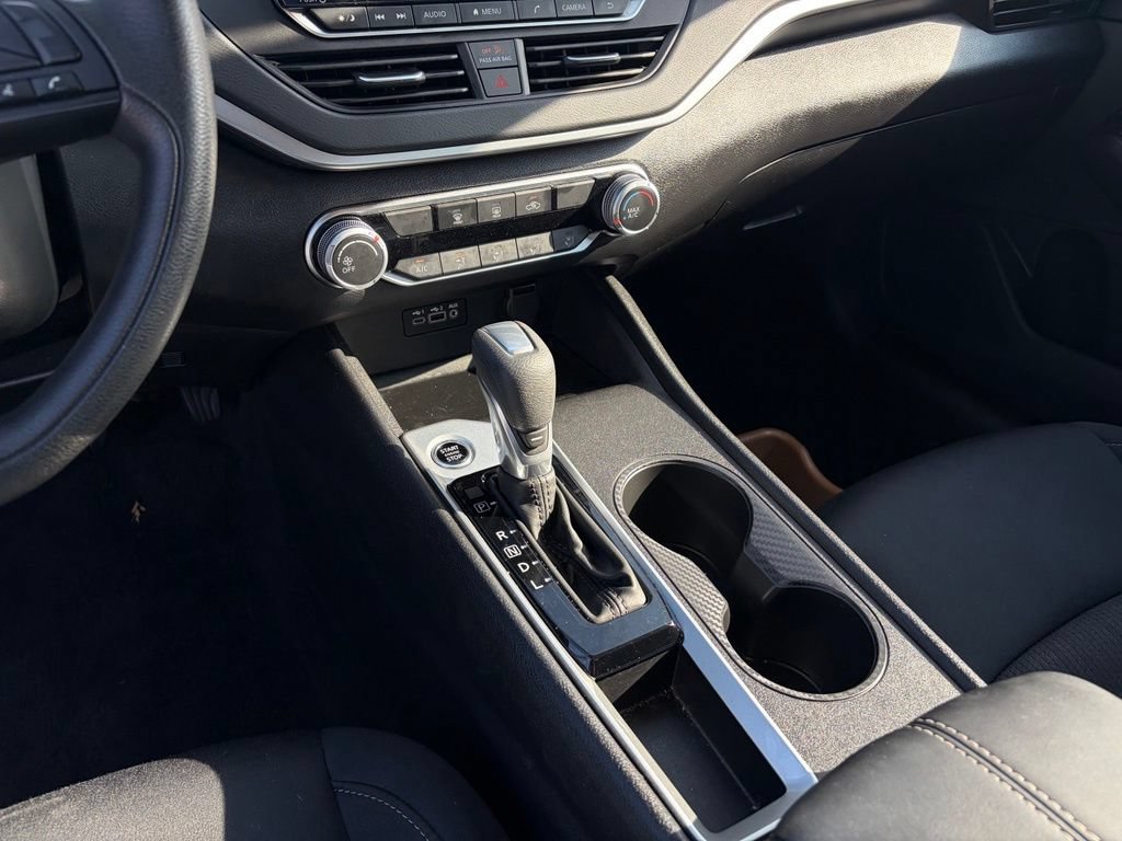 Certified 2025 Nissan Altima 2.5 S FWD image 19