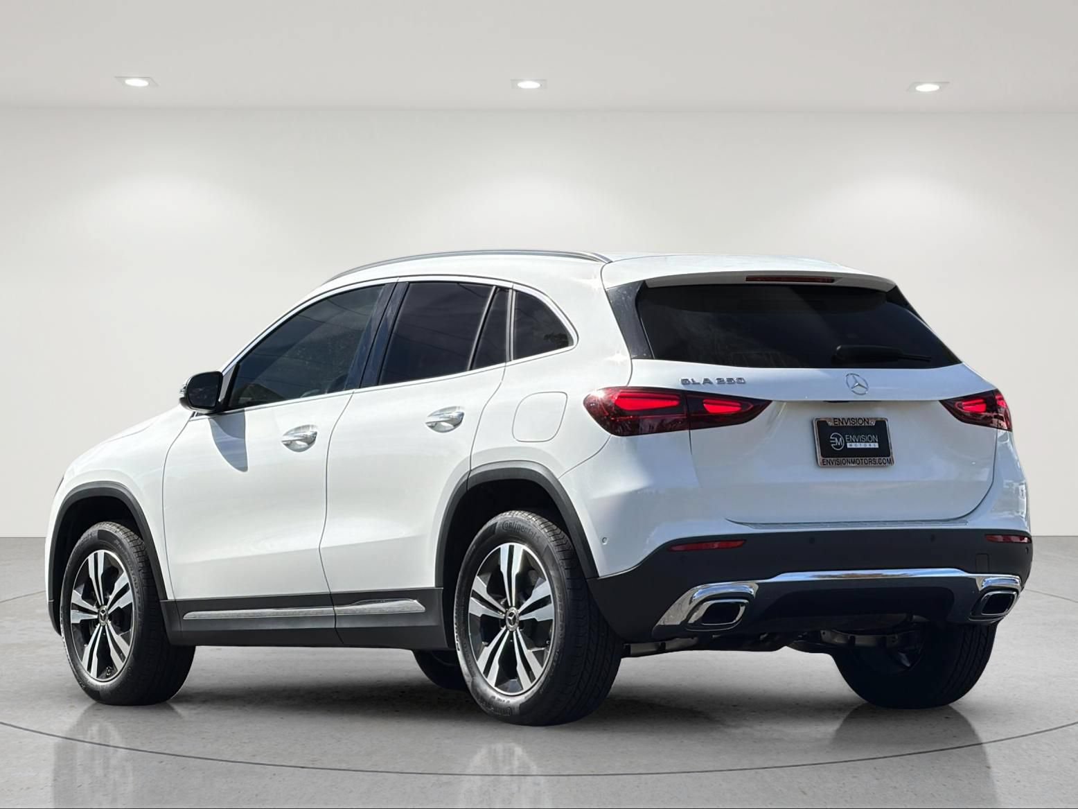 Certified 2025 Mercedes-Benz GLA 250 image 3