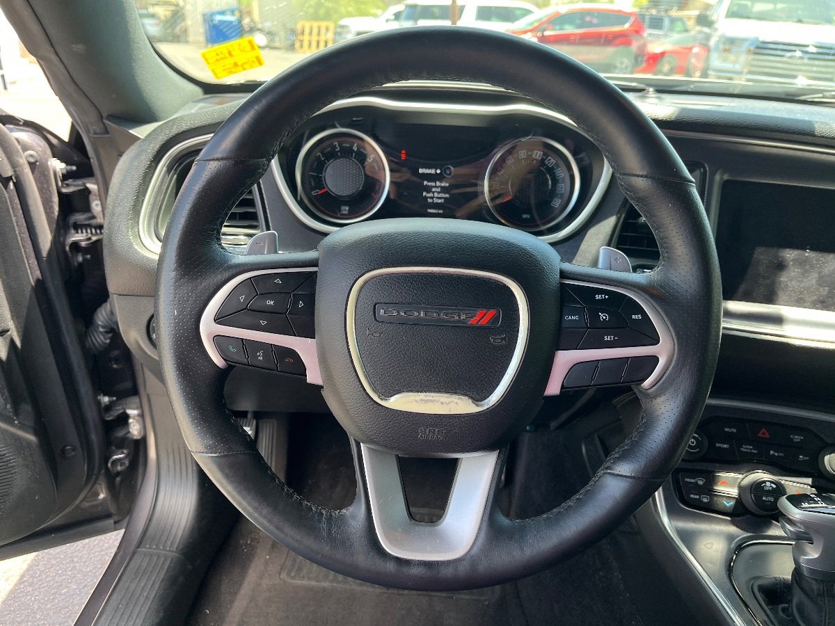 Used 2018 Dodge Challenger R/T Scat Pack w/ Dynamics Package RWD image 10