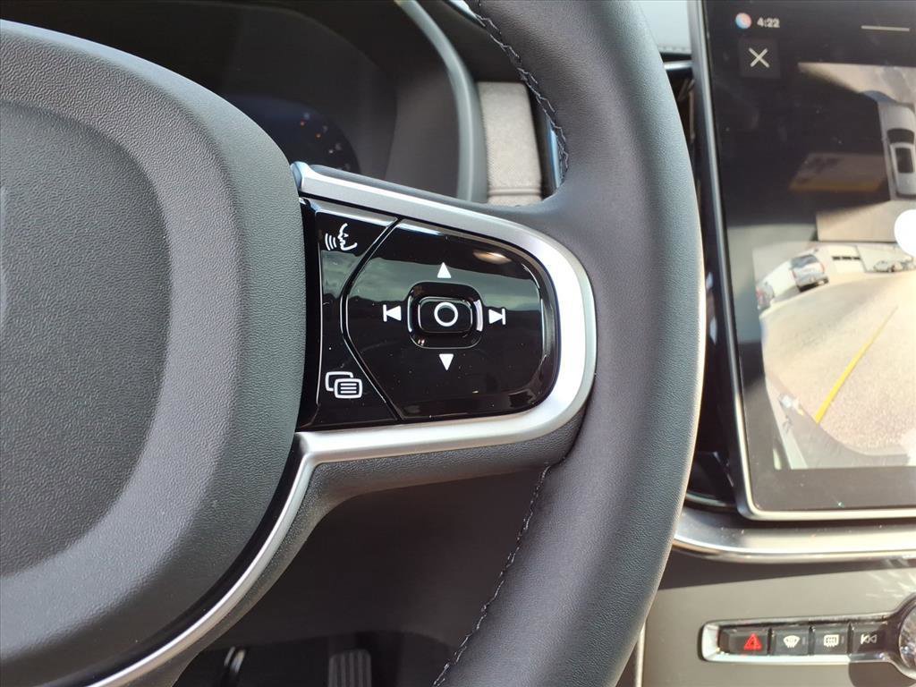 New 2026 Volvo XC90 B6 Plus w/ Protection Package Premier image 24