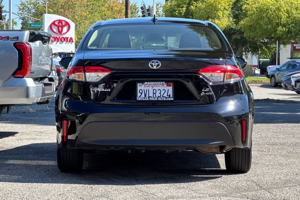 Certified 2025 Toyota Corolla LE w/ Carpet Mat Package (TMS) FWD image 4