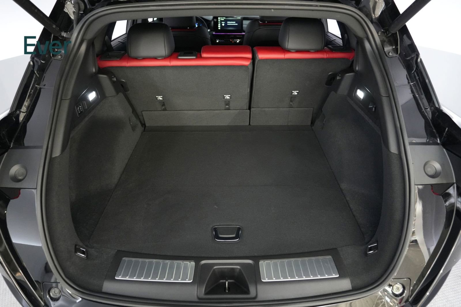 Used 2024 Acura ZDX Type S image 8