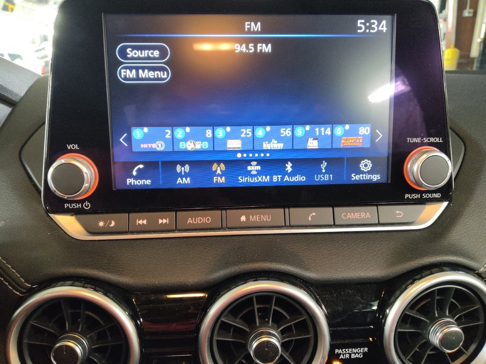 Used 2025 Nissan Sentra SV FWD image 25