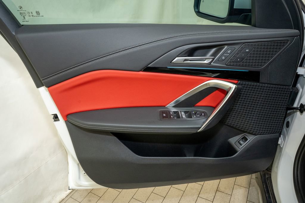 Used 2023 BMW X1 xDrive28i w/ Convenience Package image 12