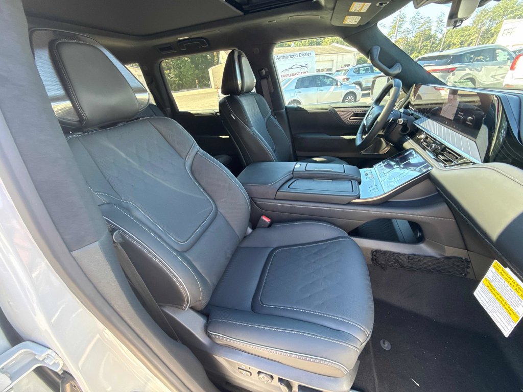 New 2027 INFINITI QX80 Autograph w/ Premium Cargo Package AWD/4WD image 27