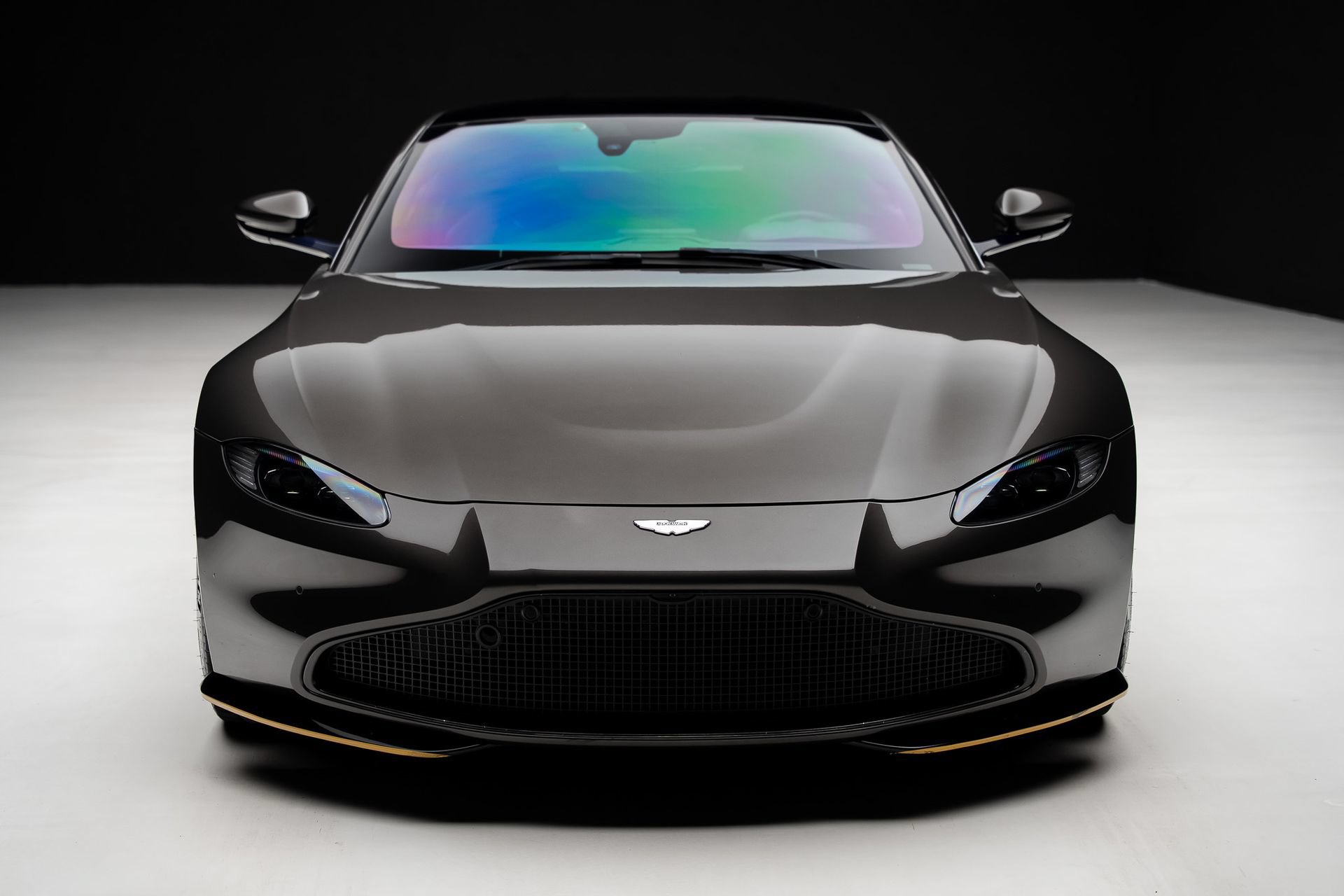 Used 2022 Aston Martin V8 Vantage Coupe RWD image 13