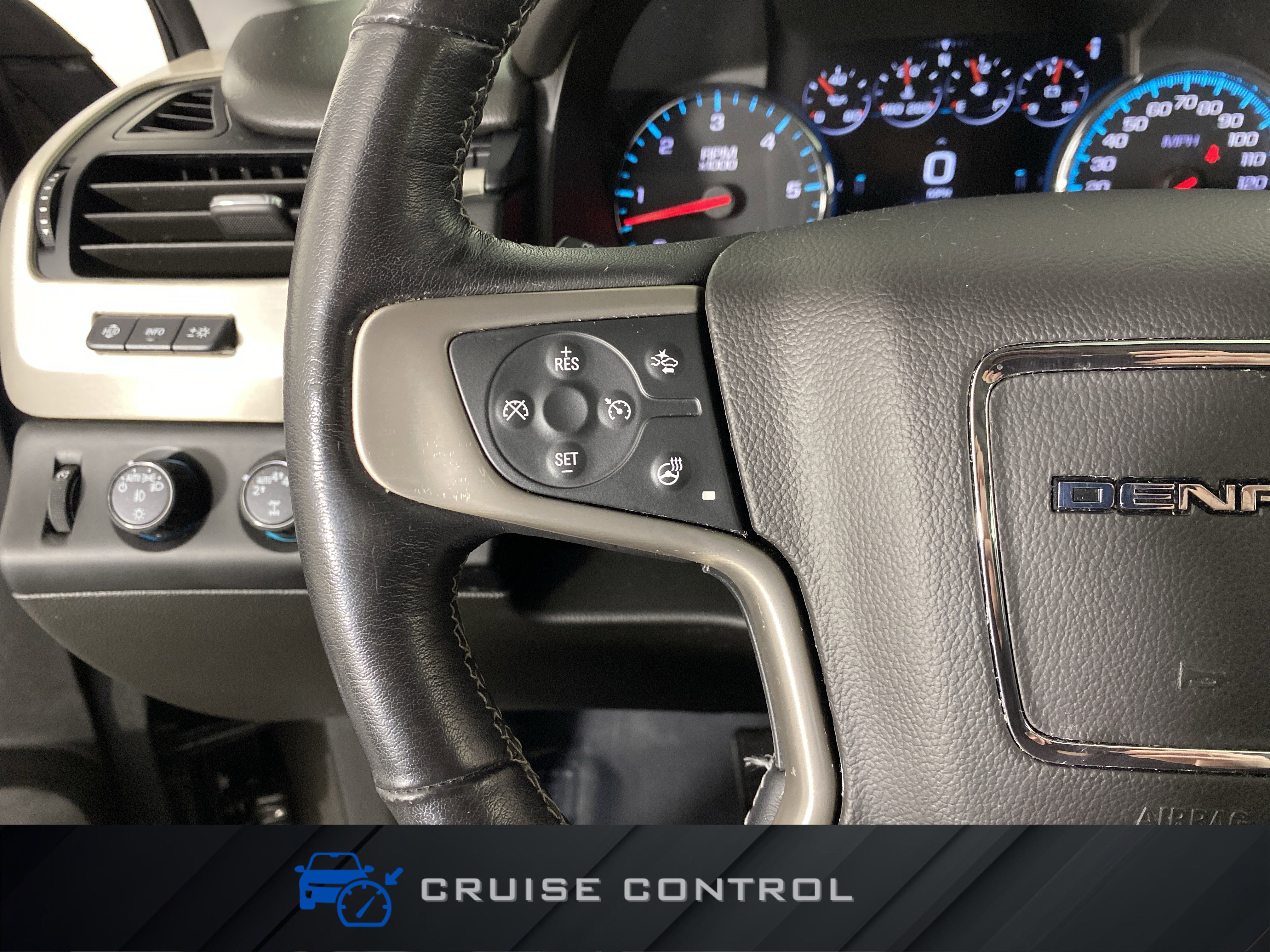 Used 2019 GMC Yukon Denali w/ Denali Ultimate Package image 23