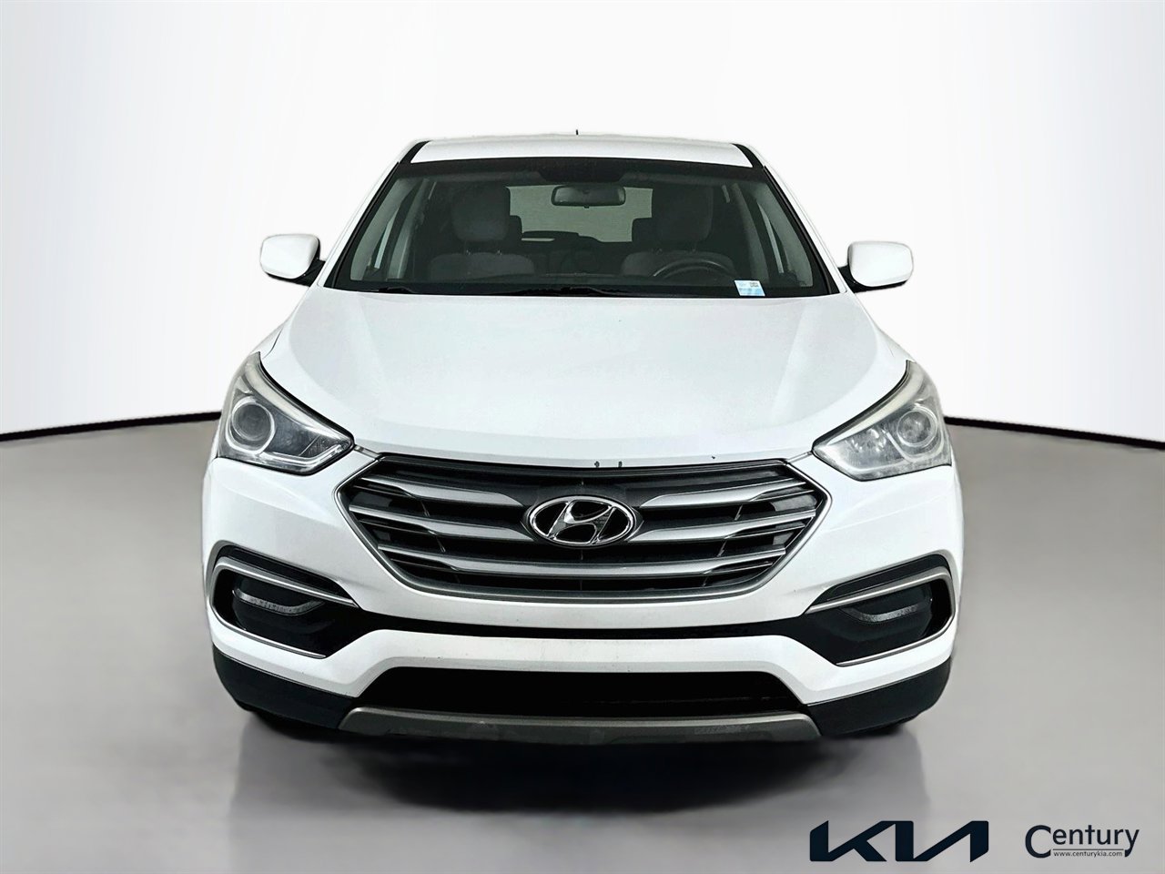 Used 2018 Hyundai Santa Fe Sport w/ Cargo Package FWD image 2