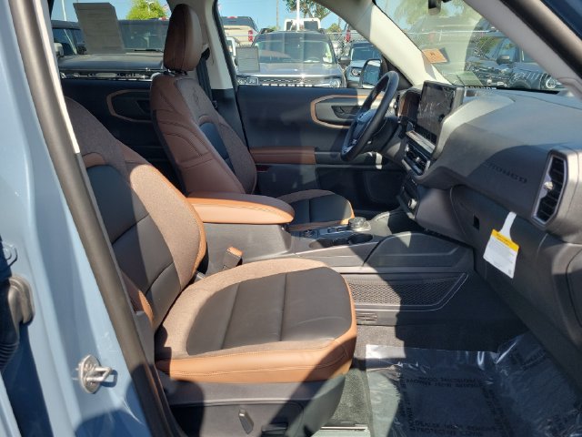 New 2026 Ford Bronco Sport Outer Banks AWD/4WD image 16