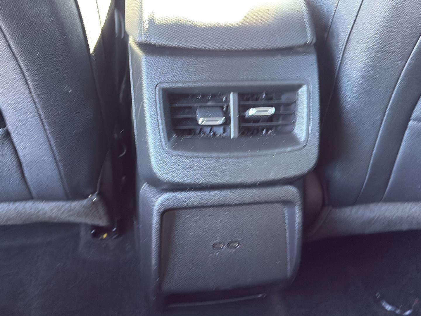 Used 2024 Chevrolet Equinox EV LT w/ LPO, Trailering Package image 15