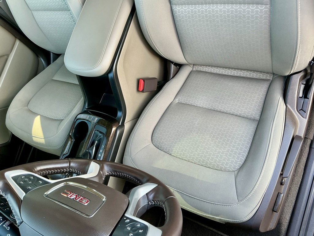 Used 2020 GMC Canyon SLE w/ Elevation Edition image 38