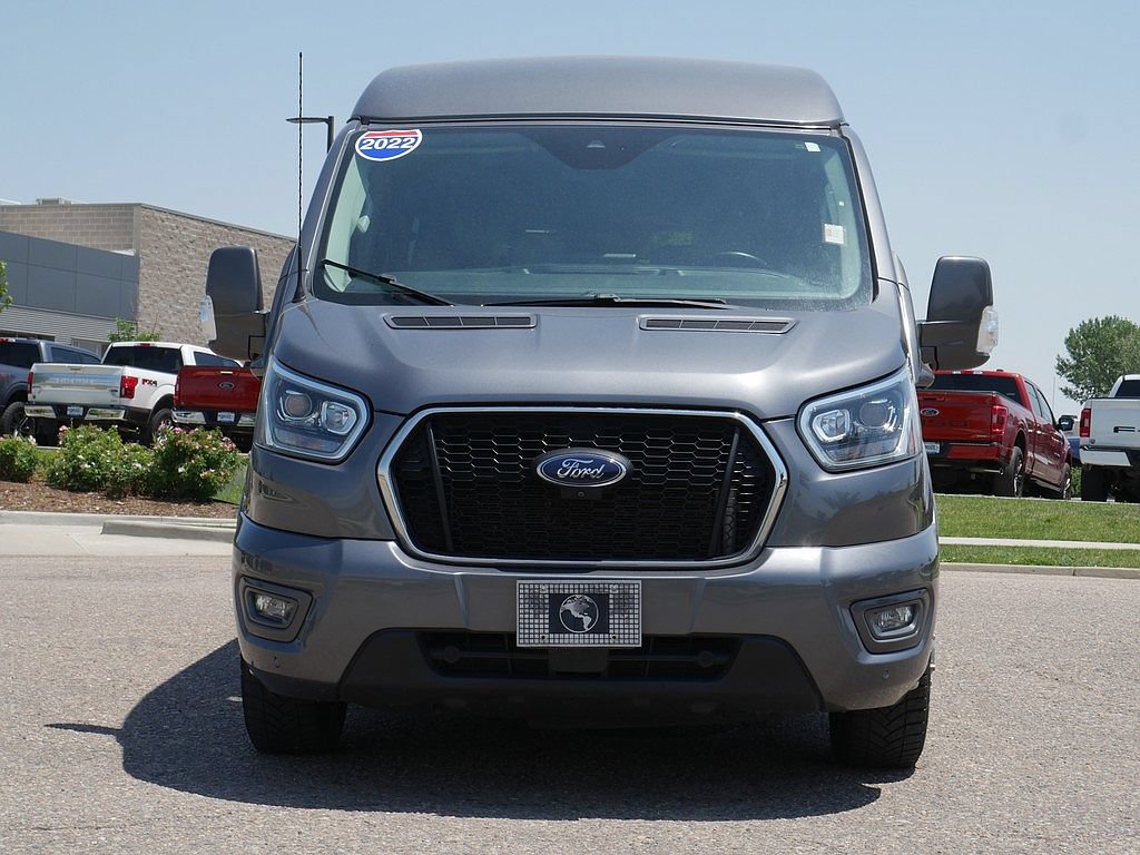 Used 2022 Ford Transit 150 Low Roof AWD image 9